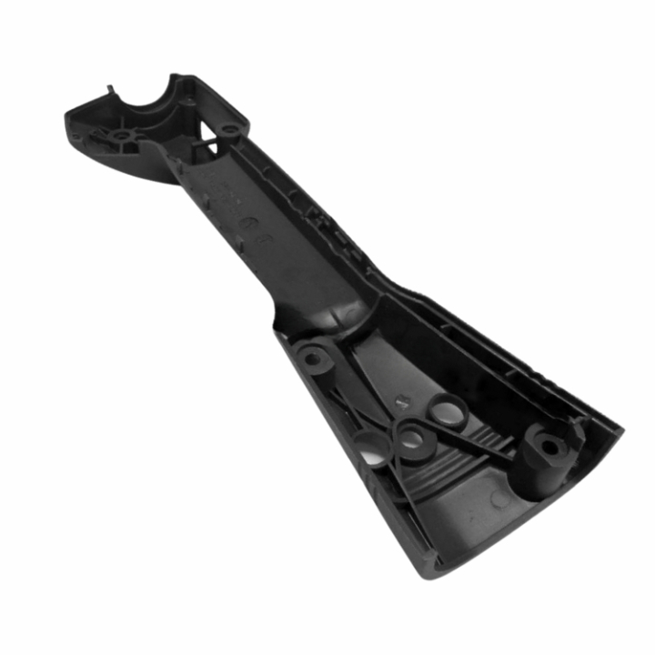 Handle half in the group  at Gräsklipparbutiken (5039955-01)