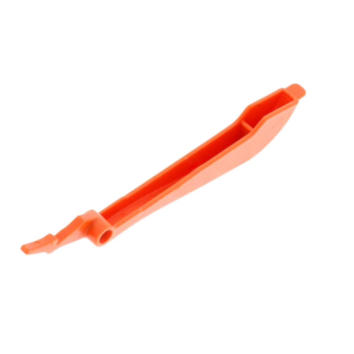 Arm in the group  at Gräsklipparbutiken (5230725-01)