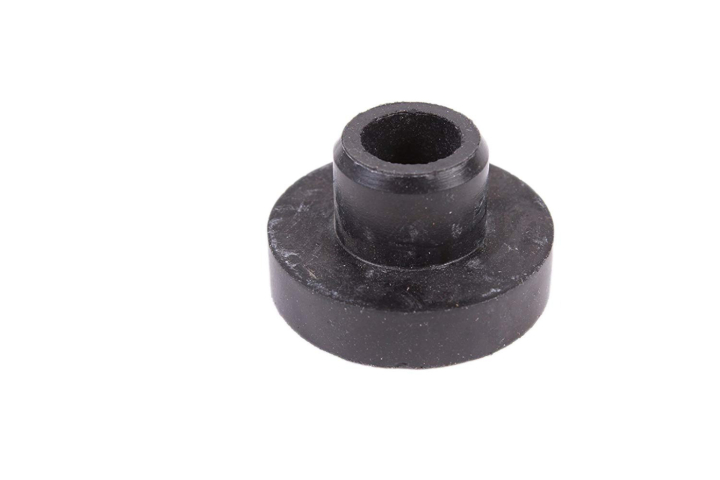 Bushing in the group  at Gräsklipparbutiken (5320036-45)