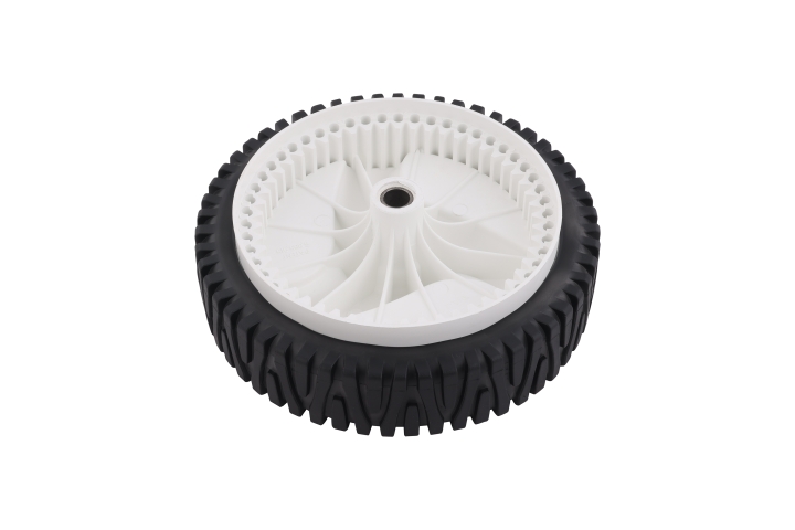 Wheel in the group at Gräsklipparbutiken (5324031-11)