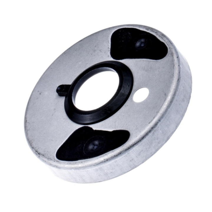 Cup 5371585-01 in the group at Gräsklipparbutiken (5371585-01)