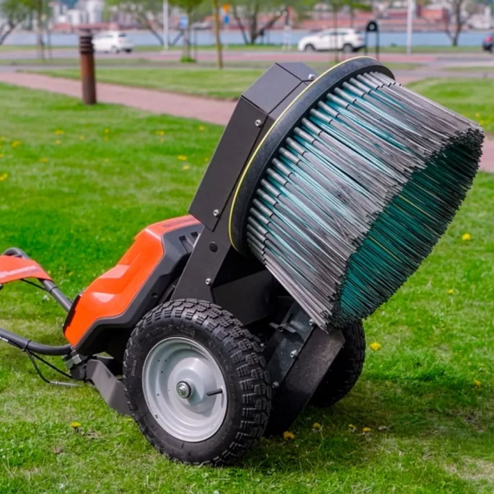 Husqvarna hybrid brush for WB 560i in the group  at Gräsklipparbutiken (5409220-01)