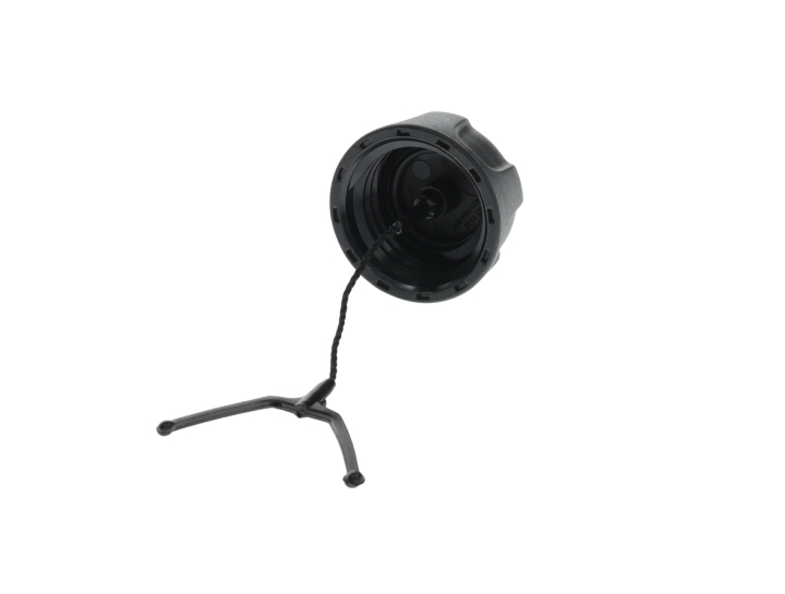 Oil cap in the group at Gräsklipparbutiken (5471378-01)