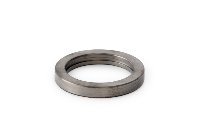 Ring in the group at Gräsklipparbutiken (5744439-01)