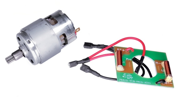 Engine 5757930-01 in the group  at Gräsklipparbutiken (5757930-01)