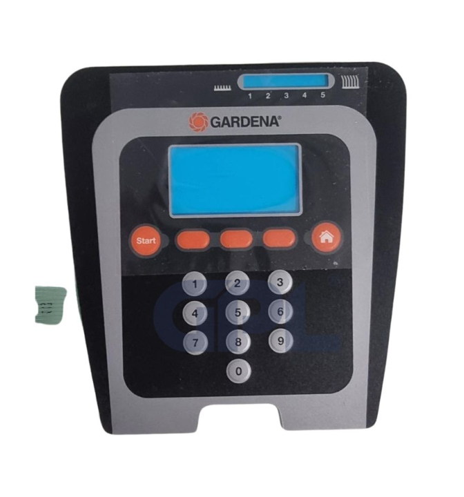 Keyboard in the group at Gräsklipparbutiken (5869456-02)