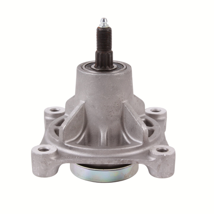 Spindle With Spacer 5871252-01 in the group  at Gräsklipparbutiken (5871252-01)