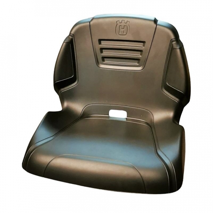 SEAT in the group at Gräsklipparbutiken (5873976-01)