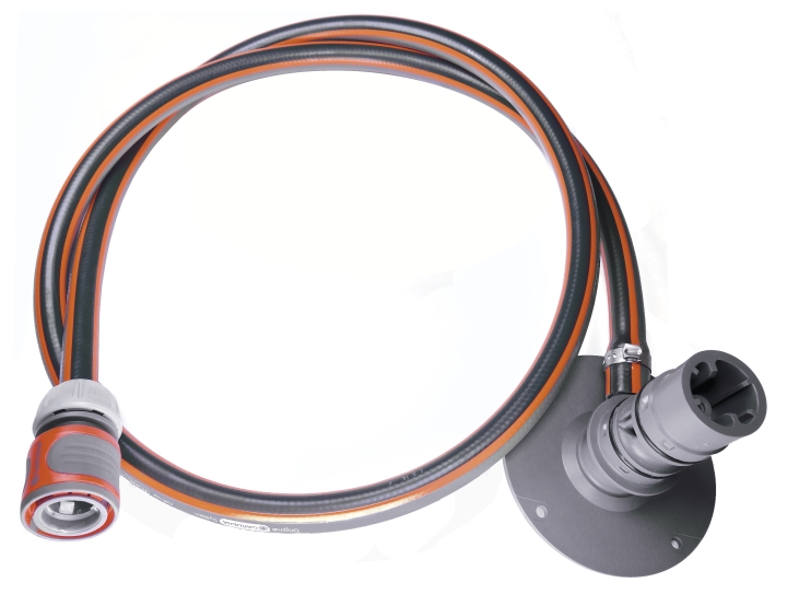 Connection hose in the group at Gräsklipparbutiken (5884073-01)