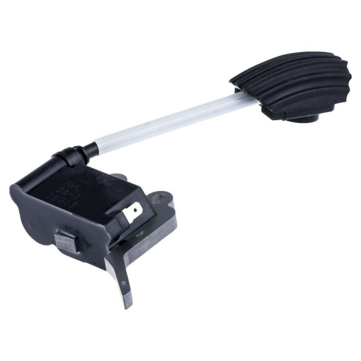 Ignition Coil Assy in the group at Gräsklipparbutiken (5893724-01)