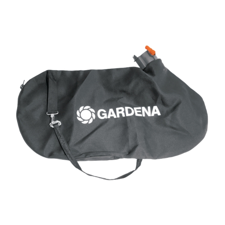 Bag in the group at Gräsklipparbutiken (5933347-01)