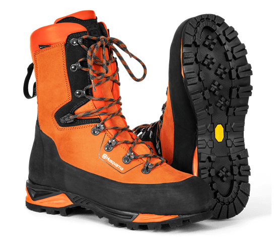 Saw protection boots Husqvarna Technical, 38 in the group Forest and Garden Products / Husqvarna Protective clothing/equipment / Protective Boots at Gräsklipparbutiken (5976592-38)