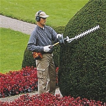 Husqvarna 525HF3S Pole hedge trimmer in the group Forest and Garden Products / Husqvarna Hedge trimmers / Hedge trimmers at Gräsklipparbutiken (9671474-01)