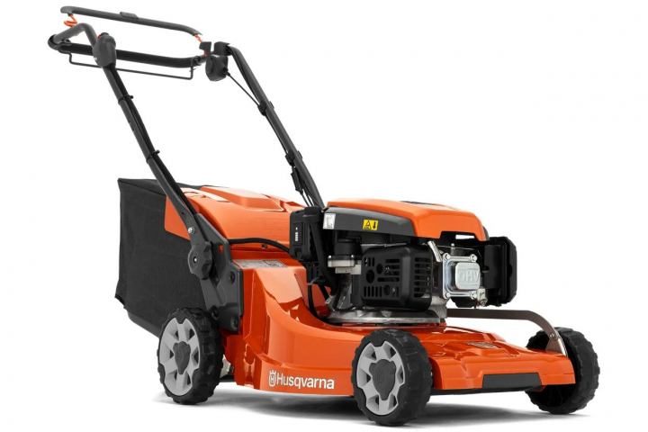 Husqvarna LC347VE Lawn Mower in the group Lawn Mowers / Lawn mowers at Gräsklipparbutiken (9705414-01)