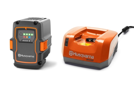 Husqvarna Battery & charger kit B220X & QC330 in the group Forest and Garden Products / Husqvarna Battery operated power tools / Accessories Battery machines at Gräsklipparbutiken (9706078)
