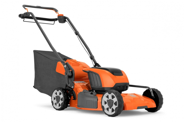 Husqvarna LC 251iS without battery and charger in the group Forest and Garden Products / Husqvarna Battery operated power tools / Battery Lawn Mowers at Gräsklipparbutiken (9707226-01)