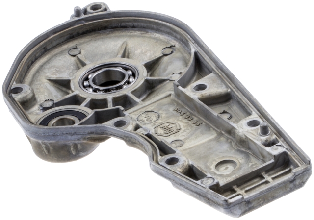 Cover assembly, gear housing