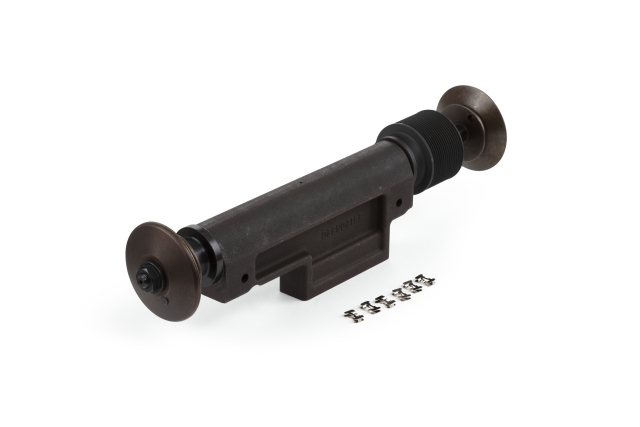 Blade shaft assy