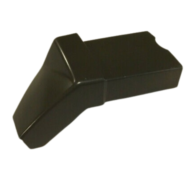 Entering House 5863304-02