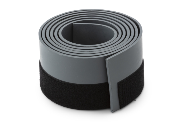 Rubber skirt dust shroud w. ve