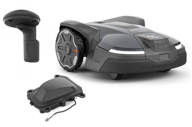 Husqvarna Automower® 450X Nera Robotic Lawn Mower with EPOS plug-in kit | Maintenance kit for free!