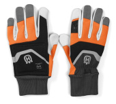 Gloves Husqvarna Functional with saw protection Gloves Husqvarna Functional with saw protection