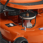 Husqvarna TS 138L Tractor Husqvarna TS 138L Tractor