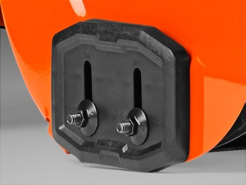 Husqvarna ST 230P Snow Blower