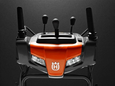 Husqvarna ST 230P Snow Blower