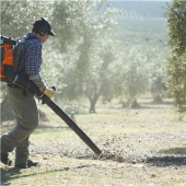 Husqvarna 570BTS Leaf blower
