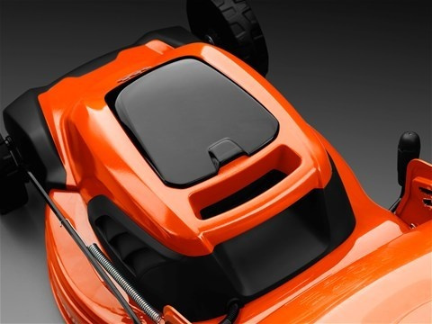 Husqvarna LC 141Li - incl battery & charger