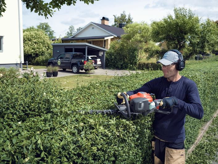 Husqvarna 322HD60 Hedgetrimmer
