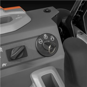 HUSQVARNA ST 424T Snow Blower