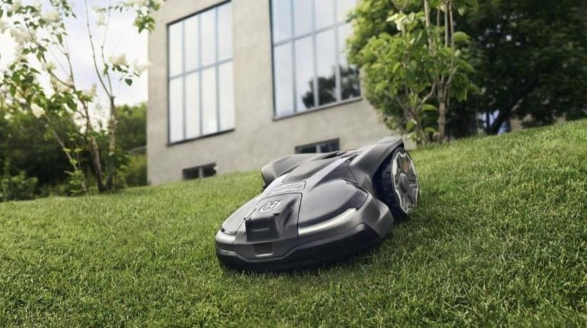 Husqvarna Automower® 450X Nera Robotic Lawn Mower