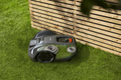 Husqvarna Automower® 405XE Nera Robotic Lawn Mower Husqvarna Automower® 405XE Nera Robotic Lawn Mower