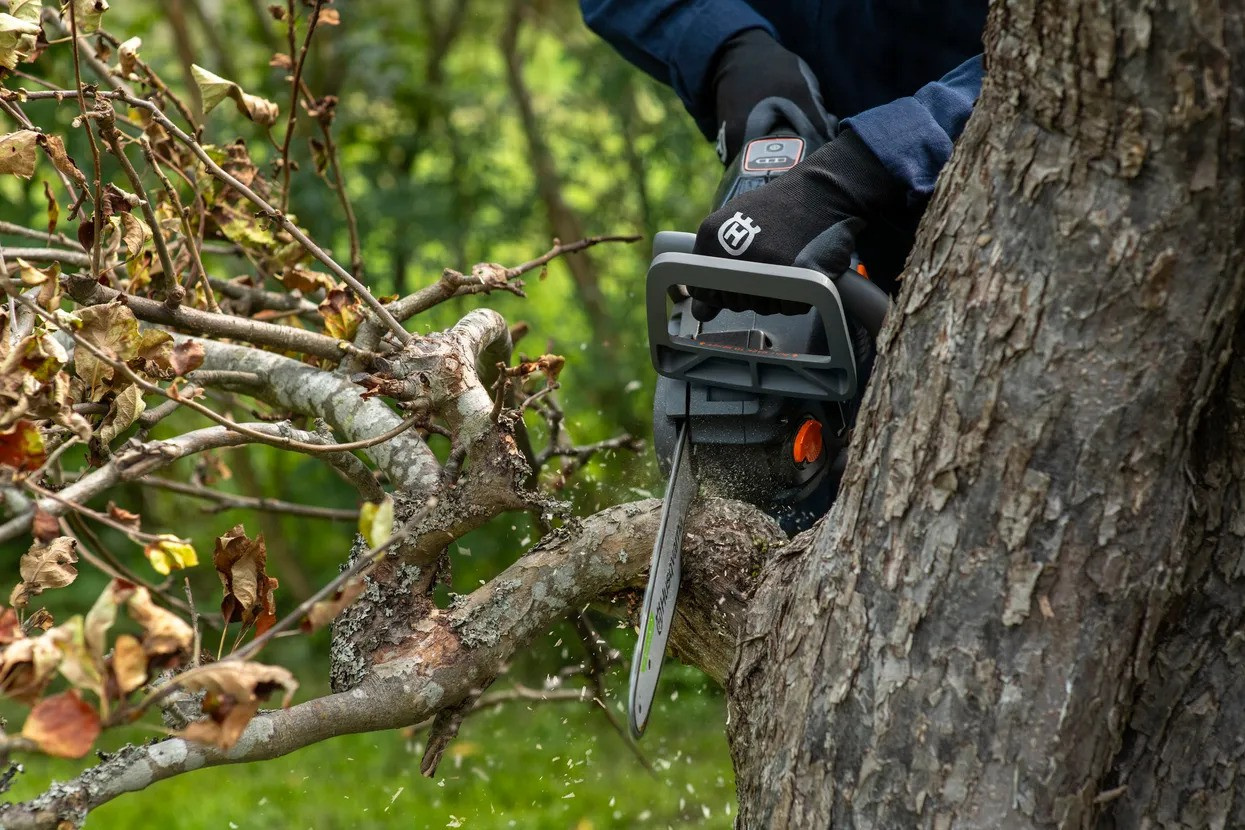 Husqvarna Aspire™ C15X without battery and charger