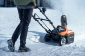 Husqvarna ST 143i Snow Blower Husqvarna ST 143i Snow Blower
