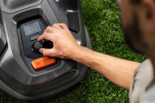 Husqvarna Automower® 320 Nera Robotic Lawn Mower Husqvarna Automower® 320 Nera Robotic Lawn Mower