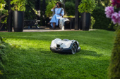 Husqvarna Automower® 410VE Nera Robotic Lawn Mower Husqvarna Automower® 410VE Nera Robotic Lawn Mower