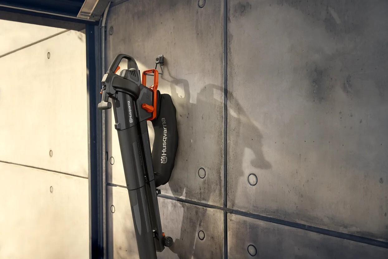 Husqvarna Aspire™ BVX-P4A without battery and charger