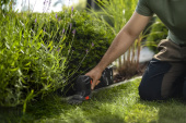 Husqvarna Aspire™ S20 with battery and charger Husqvarna Aspire™ S20 with battery and charger