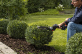 Husqvarna Aspire™ S20 with battery and charger Husqvarna Aspire™ S20 with battery and charger